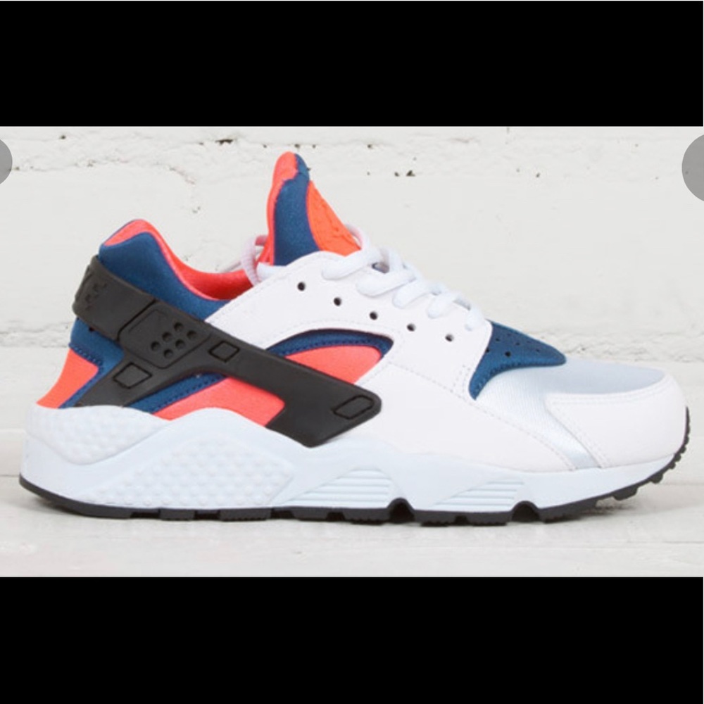 Nike Air Huarache | Size 7